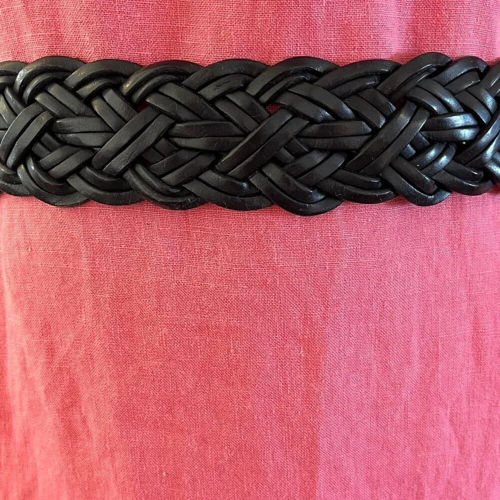 Harold's Woman's Black Leather Woven Braided Made In Turkey Belt Sz Lr
